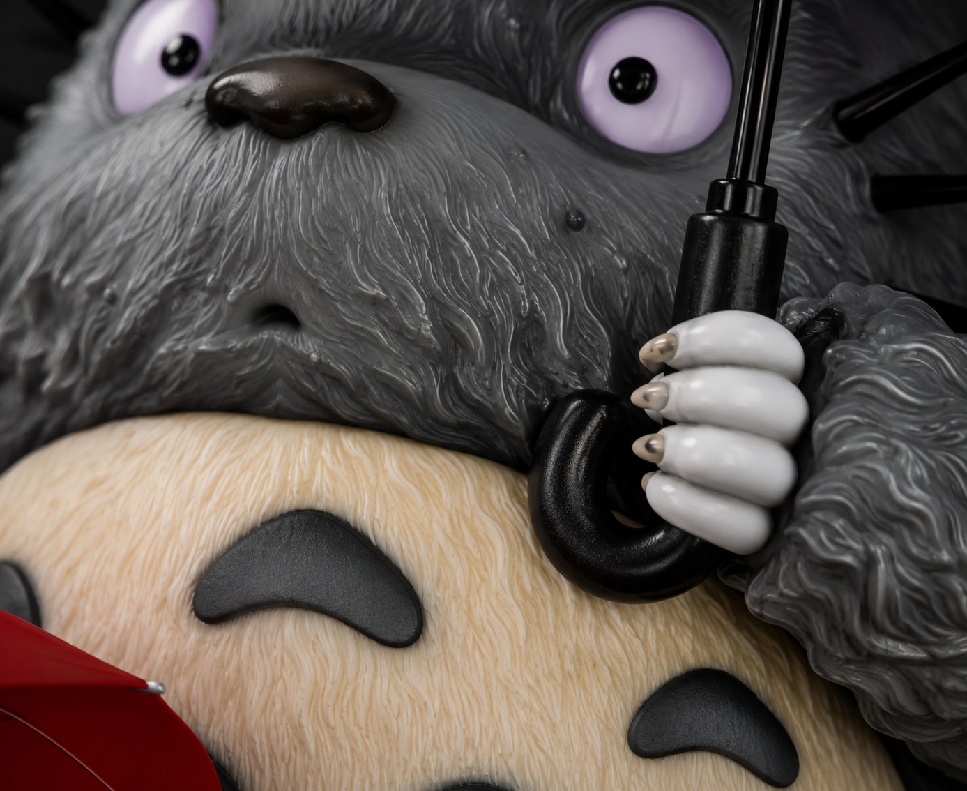 Detail close-up of a Real Customs 3D statue